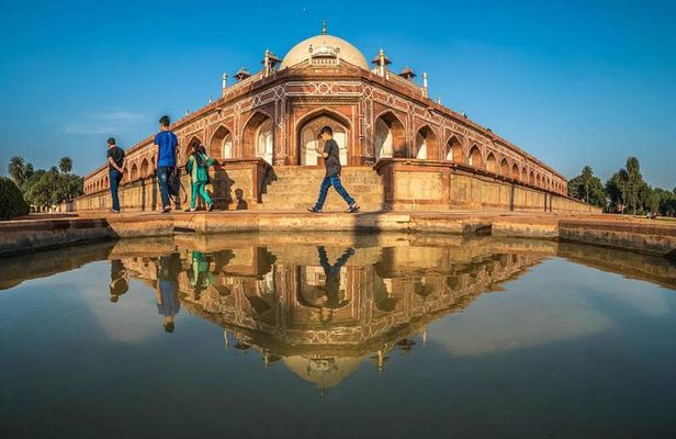 07 Days Golden Triangle Tour with Mathura & Vrindavan