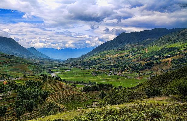 Sapa Motorbike Tour 1 Day| See All Of Rice Fields & Valleys in One Day