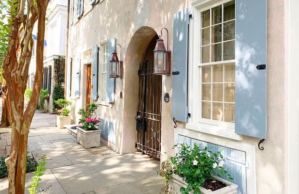 Historic Charleston Guided Sightseeing Walking Tour