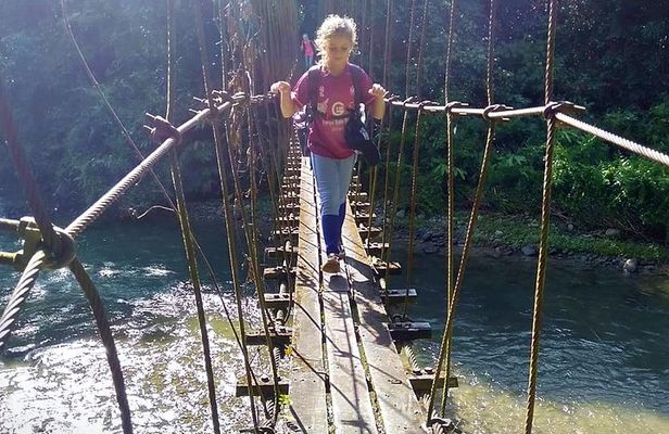 Mulu Headhunter's Trail - 3 Days Trekking & Cultural Experience