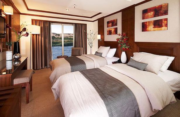 5 days 4 night Nile Cruise: Luxor to Aswan with Flight from Cairo