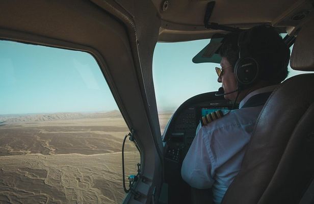 Flight over the Nazca Lines from Nazca (35 min)