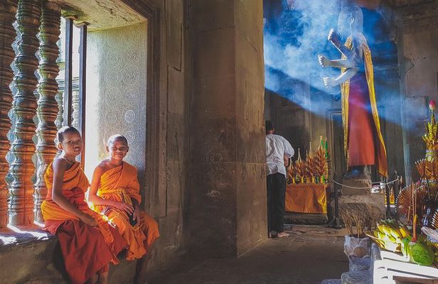5 Must-See Temples With Private Guided Tour
