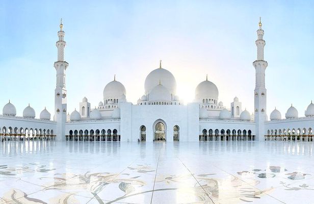 Abu Dhabi City Tour, Emirates Palace, Grand Mosque, Louvre Museum