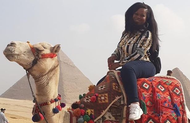 Half-Day Tour of the Giza Pyramids and Solar Boat Museum with Lunch and Camel Ride
