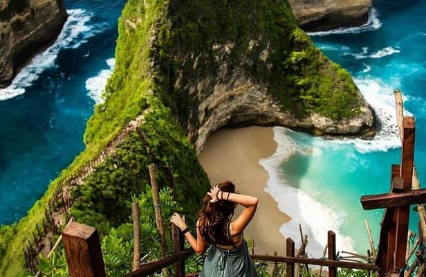 Nusa Penida Island, Instagram Tour & Private Car Service