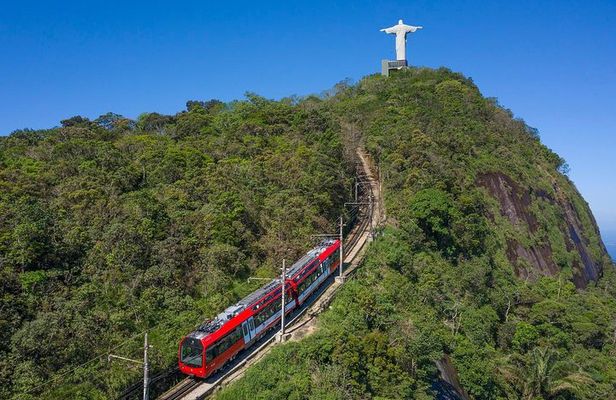 Skip the Line to Christ Redeemer, Sugar Loaf and Barbecue Lunch