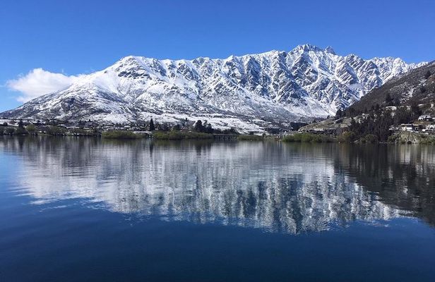 Million Dollar Cruise in Queenstown