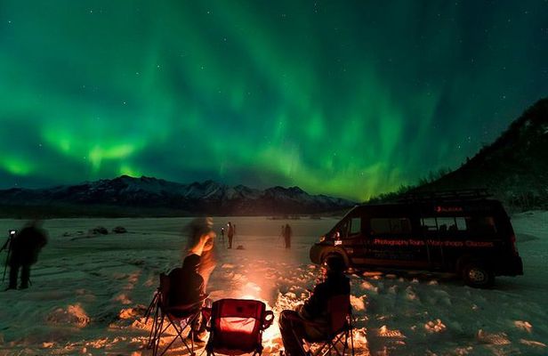 Anchorage Aurora Tour and Northern Lights Photo