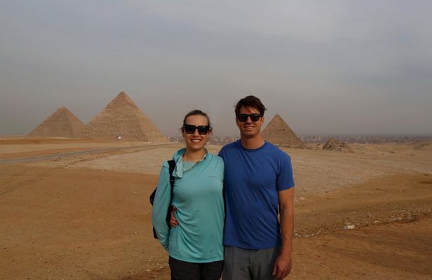 Pyramids Tour (GizaPyramids&Sphinx &Saqqara &Dahshour &Memphis)
