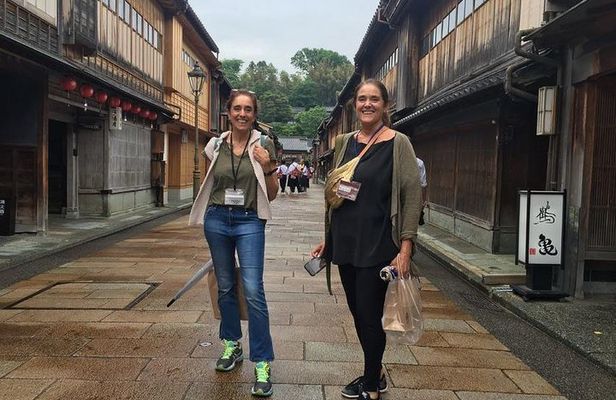Kanazawa Customized Private Tour in 1 Day with Licensed Guide