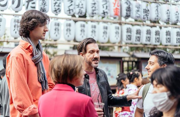 Tokyo History: Sensoji Temple & Asakusa District Private Tour