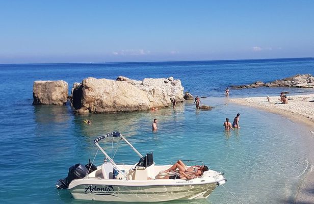 Explore zakynthos island with Adonis boat rental