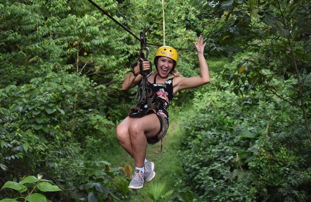 Zipline Tour Arenal + Indigenous culture + Thermomineral pools