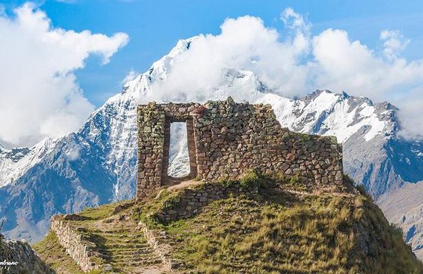 Full Day - Trek to the Cachicata Quarries & Sun Gate