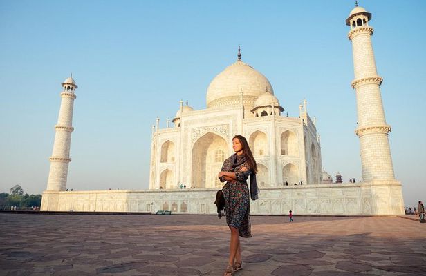 Skip The Line: Taj Mahal Sunrise Tour from - Delhi (All-Inclusive)