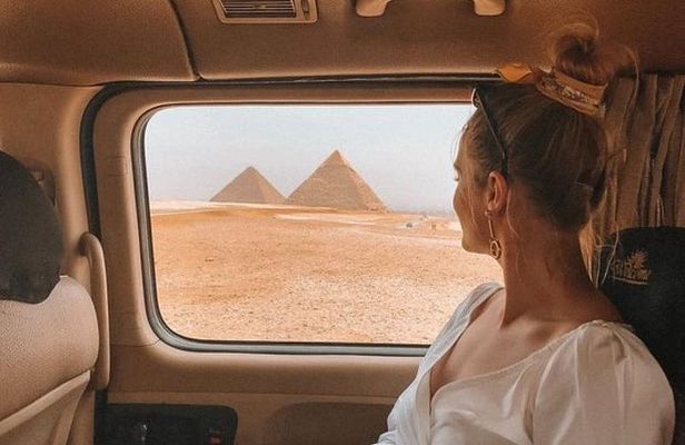Private tour to Giza Pyramids,Sphinx,Egyptian Museum with Local Lunch