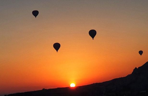 Cappadocia Hot Air Balloon Ride with Breakfast and Champagne