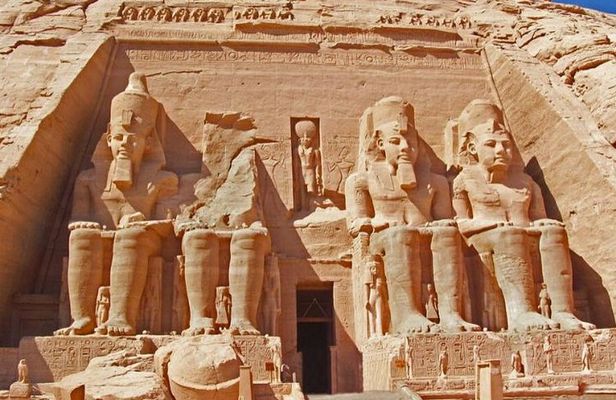 The Jewels Of Egypt's Desert -Multi-Day 5* Cruise, Train & More Luxe Experience