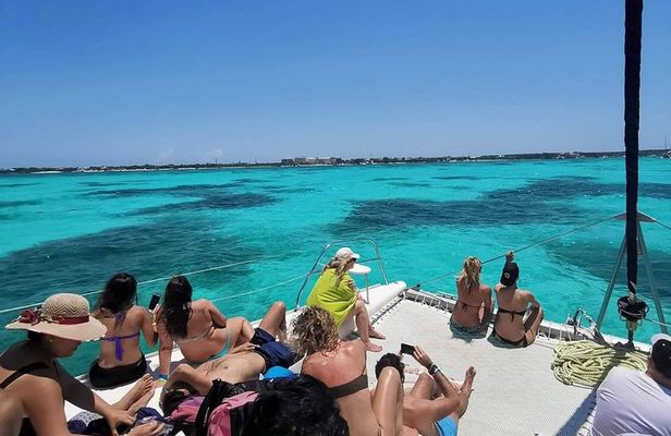 Isla Mujeres Premium Catamaran Tour with transportation from Playa del Carmen