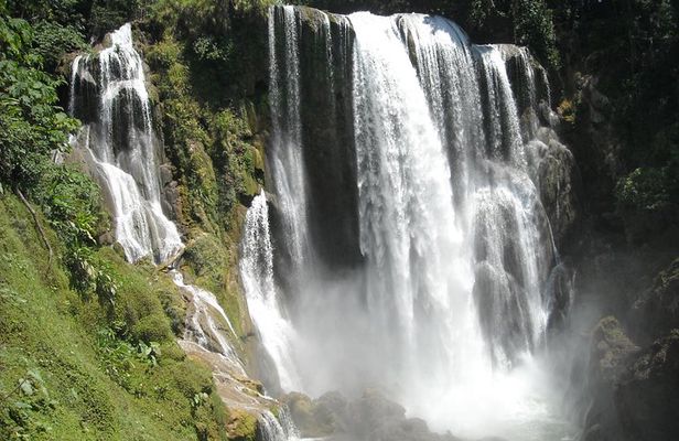 Yojoa Lake & Pulhapanzak Waterfall