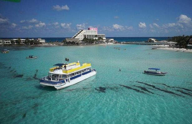 Catamaran Adventure Tour Isla Mujeres Unlimited from Cancun with Transportation