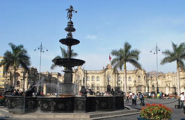 Discover Authentic Flavors: Street Food Tour in Lima