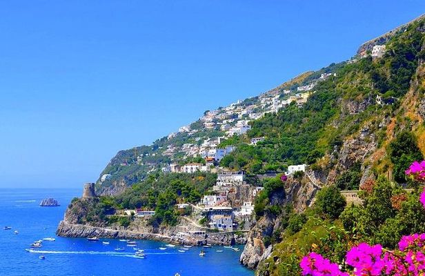 Full-Day Trip to Pompeii, Positano and Amalfi coast