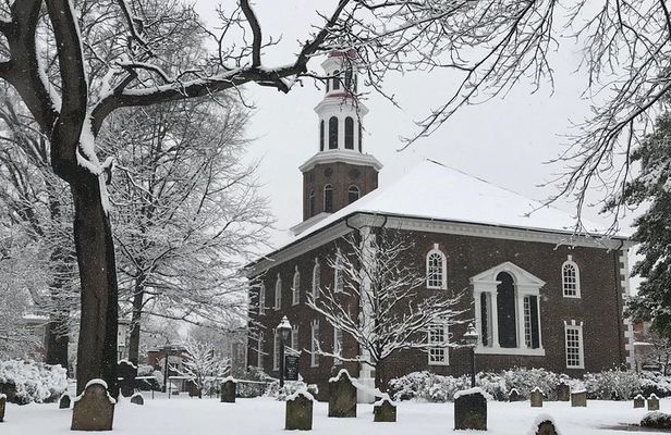Private History of Old Town Alexandria Walking Tour