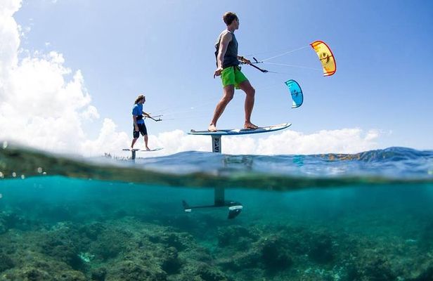 Private kitesurfing lesson