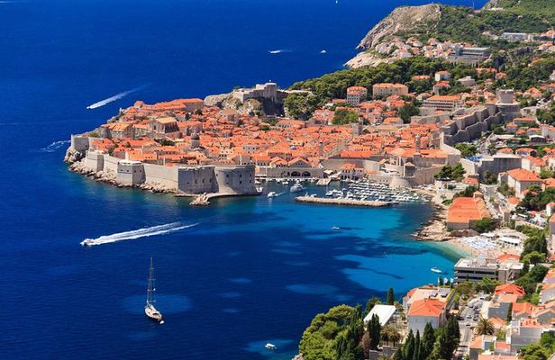 Dubrovnik Discovery Day Trip from Split or Trogir
