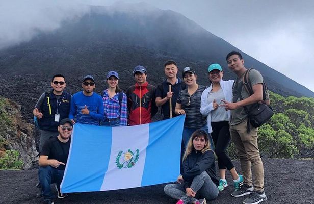 Tour to the active Pacaya Volcano.
