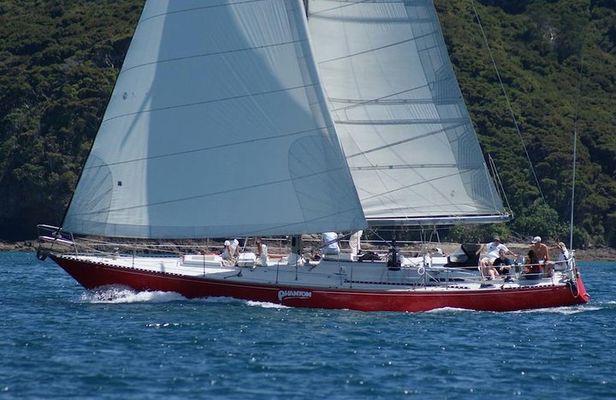 Phantom Sailing Bay of Islands