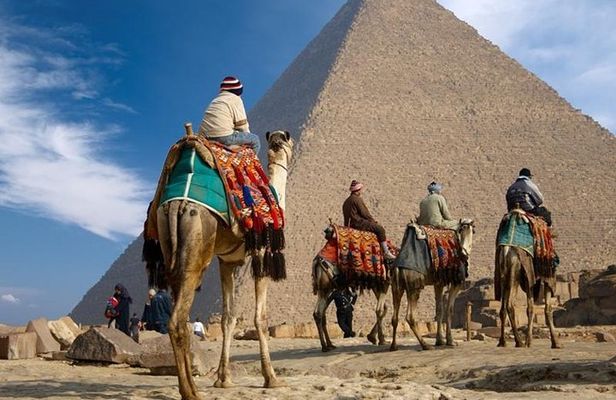 CairoTour From Hurghada by Air Pyramids,Egyptian Museum,Old Cairo