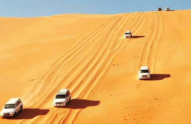 Private Full Day Liwa Desert Safari Tour with Lunch From Dubai