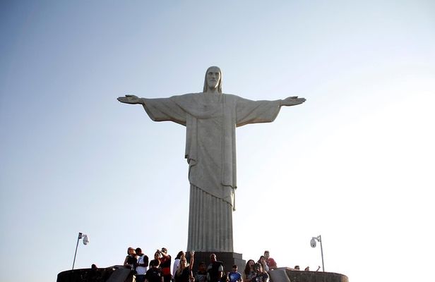 Rio Essentials: Selaron Steps, Sugar Loaf and Christ Redeemer