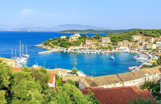 Cruise to Kassiopi from Corfu