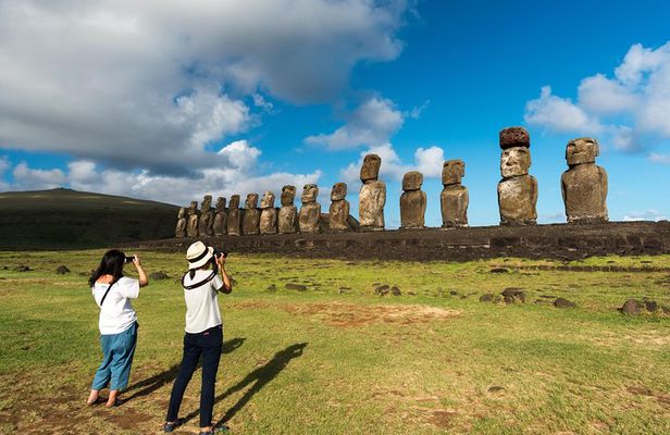Private Tour: Full-Day Easter Island Archeological sites