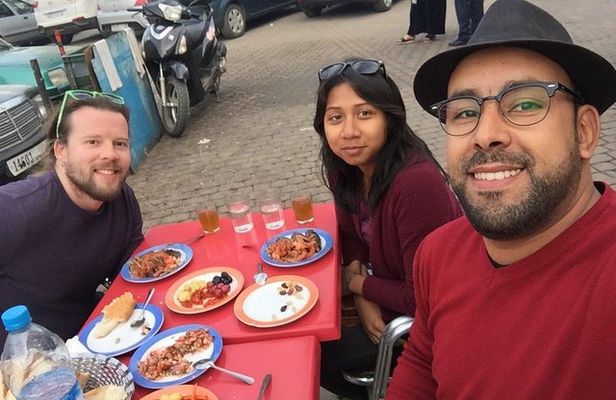 Casablanca to Fez : Day Trip included Fez Guided Tours and Lunch