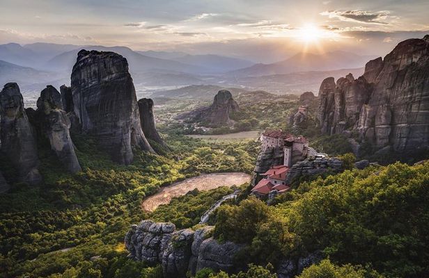 Meteora Tour by Sedan or Van