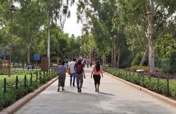 Same Day Agra Tour