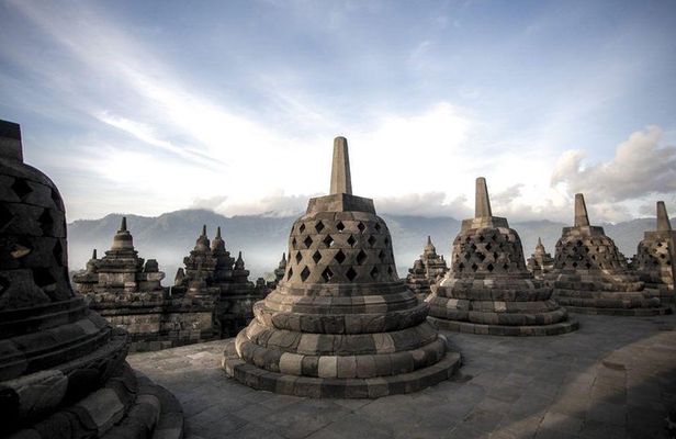 4Days - Yogyakarta Java Overland (Borobudur-Prambanan-Tumpaksewu-Bromo-Ijen)