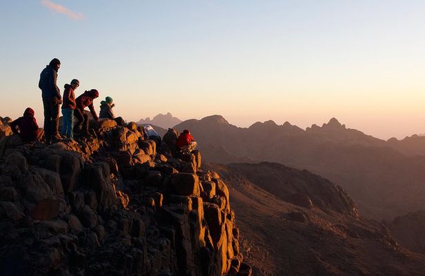 Sharm El Sheikh: Mount Sinai Sunrise Hike & Monastery Visit