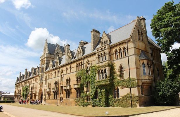 Transfer from Southampton to Heathrow via Oxford & Blenheim