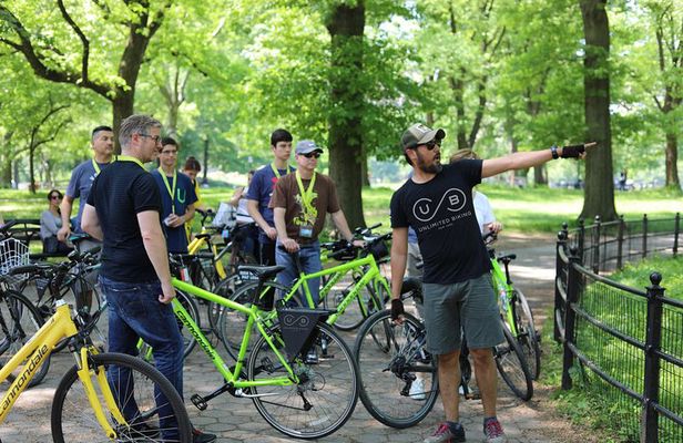 Central Park NYC Highlights Small-Group Bike Tour