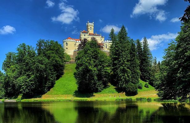 Tour from Zagreb to Trakoscan castle, Kumrovec & Veliki Tabor