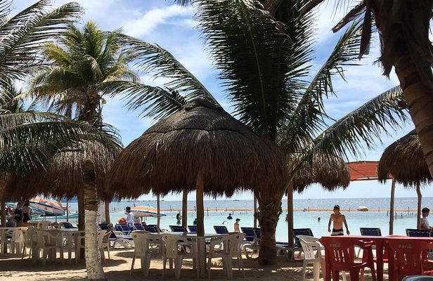 ADULTS GOLD A day at the beach at Los Arrecifes Restaurant-Open Bar And Massage.