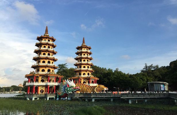 Private Classic Kaohsiung Day Tour