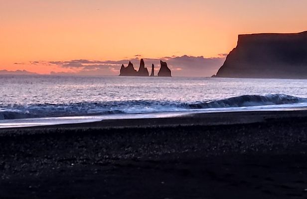 South Iceland Tour of Waterfalls, Black Sand Beaches & Dyrholaey