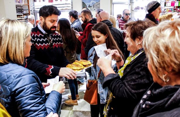 Barcelona Morning Tapas Crawl by Food Tour